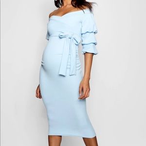 Boohoo off the shoulder midi maternity dress